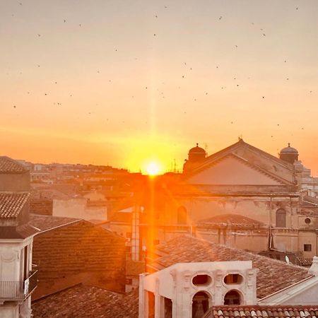 Апартаменты La Terrazza Di Sant'Agata Катания Экстерьер фото